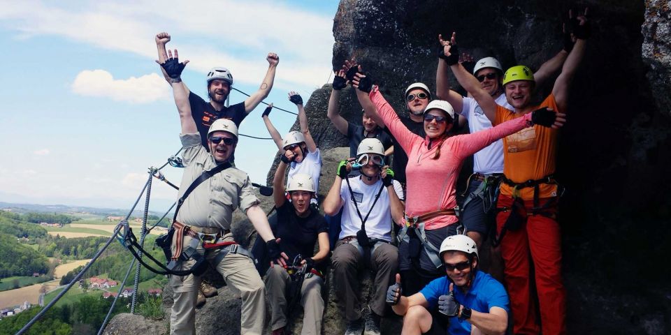 The Flow Factor Seminar - Wie Gruppen fliegen 
- 
Naturbursch Training Riegersburg - Teamtraining, Kletterkurse, Hochseilgarten