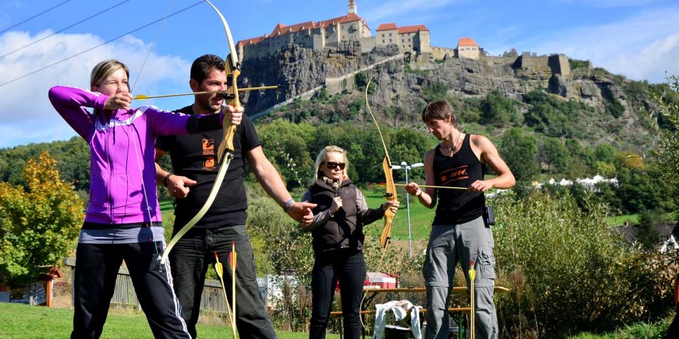 Bogenschieß-Turnier als Teamtraining beim Betriebsausflug 
- 
Naturbursch Training Riegersburg - Teamtraining, Kletterkurse, Hochseilgarten