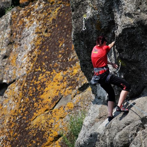 Kletterkurse mit privatem Trainer auf dem Burgfelsen der Riegersburg 
- 
Naturbursch Training Riegersburg - Teamtraining, Kletterkurse, Hochseilgarten